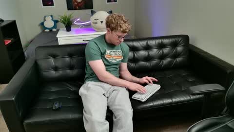 blueeyedtallguy online show from 01.18.26