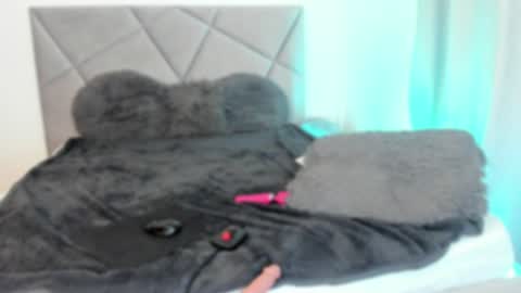 Snapshot of blueeyeslexxxy chatting on 01.14.25 blueeyeslexxxy online show from 01.14.25