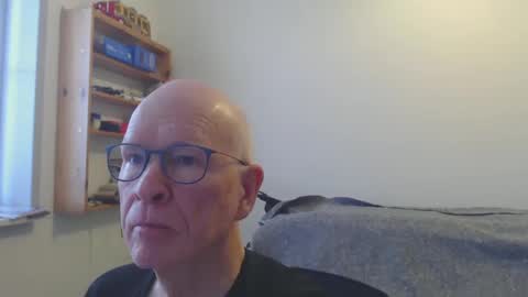 Snapshot of blueeyesn8 chatting on 12.20.24 blueeyesn8 online show from 12.20.24