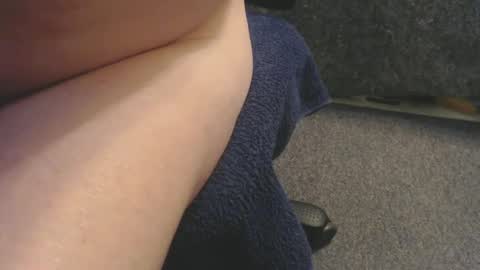 Snapshot of blueeyesn8 chatting on 01.27.25 blueeyesn8 online show from 01.27.25