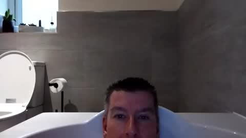 Snapshot of blueeyesteele chatting on 09.14.25 blueeyesteele online show from 09.14.25