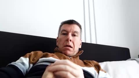 Snapshot of blueeyesteele chatting on 04.13.26 blueeyesteele online show from 04.13.26