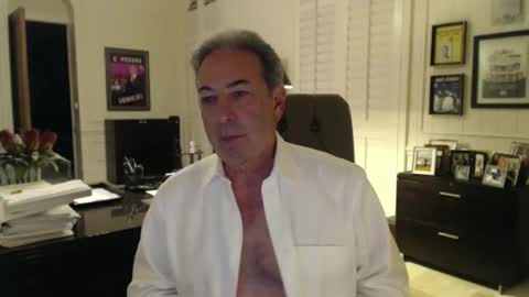 Snapshot of blueisles chatting on 12.11.24 blueisles online show from 12.11.24