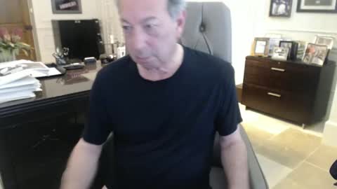 Snapshot of blueisles chatting on 02.01.25 blueisles online show from 02.01.25