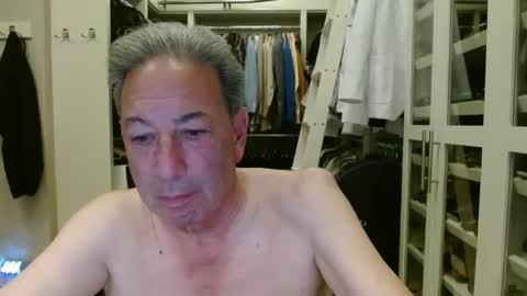 Snapshot of blueisles chatting on 02.16.25 blueisles online show from 02.16.25