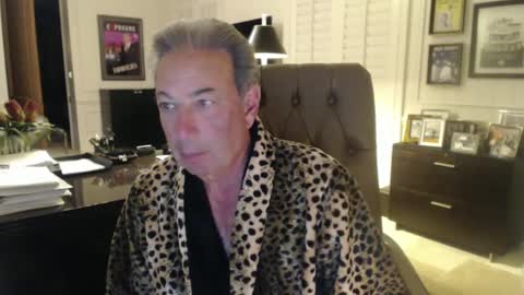 Snapshot of blueisles chatting on 03.02.25 blueisles online show from 03.02.25