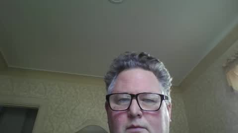 Snapshot of bluemoose70 chatting on 10.26.25 bluemoose70 online show from 10.26.25