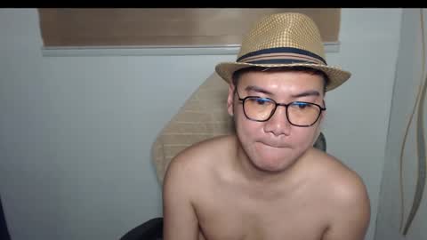 Andy Tan online show from 03.05.25