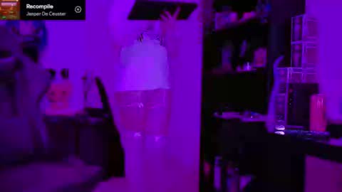 Snapshot of bluespanking chatting on 02.05.26 Blue online show from 02.05.26