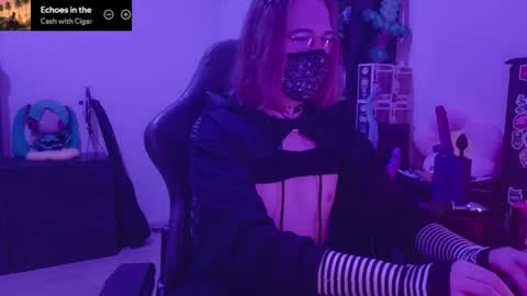 Snapshot of bluespanking chatting on 02.27.26 Blue online show from 02.27.26