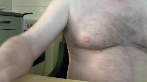 Snapshot of blundernew chatting on 12.08.24 blundernew online show from 12.08.24