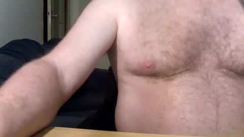 Snapshot of blundernew chatting on 01.02.25 blundernew online show from 01.02.25