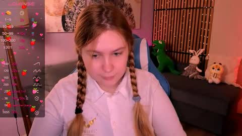 Ellie3 online show from 09.19.25