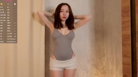 Snapshot of blushinbloom chatting on 10.11.25 Dolores online show from 10.11.25