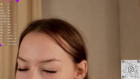 Snapshot of blushinbloom chatting on 10.29.25 Dolores online show from 10.29.25