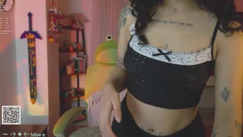   Im Nym  Justa nymph on twitter and IG online show from 11.09.25