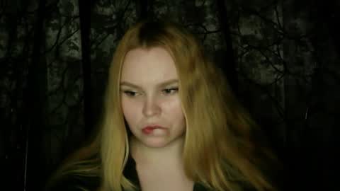 blushing_star online show from 10.19.25