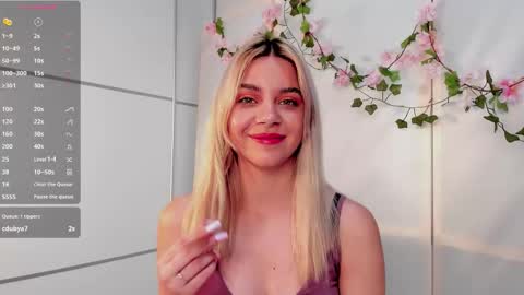 Chloe online show from 09.18.25