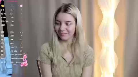 Snapshot of blushkitty chatting on 10.18.25 Chloe online show from 10.18.25