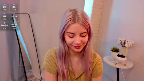 Snapshot of blushkitty chatting on 10.27.25 Chloe online show from 10.27.25