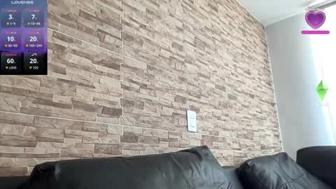 Bob  INDEPENDENT MODEL online show from 03.19.26