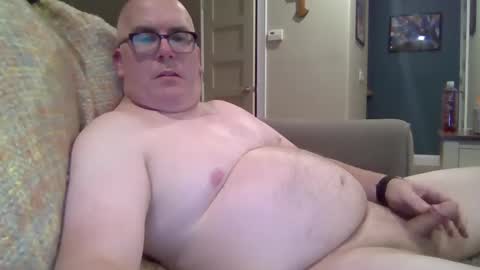 Snapshot of bobblehead31382 chatting on 12.05.24 bobblehead31382 online show from 12.05.24