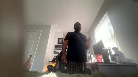 Snapshot of bobbyjones88034 chatting on 05.15.26 Luv bug online show from 05.15.26