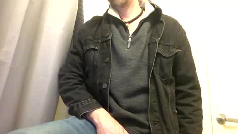 Snapshot of bobbymac9911 chatting on 12.28.24 bobbymac9911 online show from 12.28.24