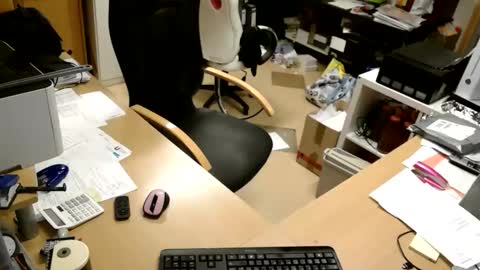 Snapshot of bodymen1 chatting on 10.26.25 bodymen1 online show from 10.26.25