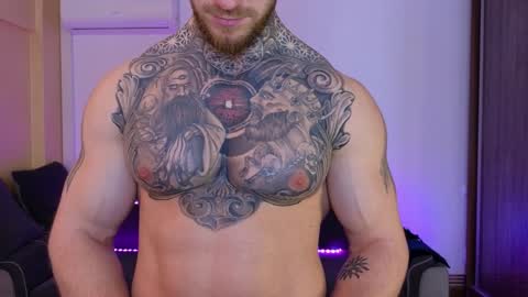 Snapshot of bodyouwant chatting on 01.29.25 bodyouwant online show from 01.29.25