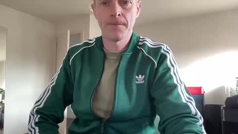 Snapshot of boegieboy76 chatting on 12.06.24 ask me online show from 12.06.24