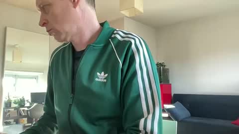 Snapshot of boegieboy76 chatting on 02.18.25 ask me online show from 02.18.25