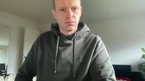 Snapshot of boegieboy76 chatting on 02.21.25 ask me online show from 02.21.25