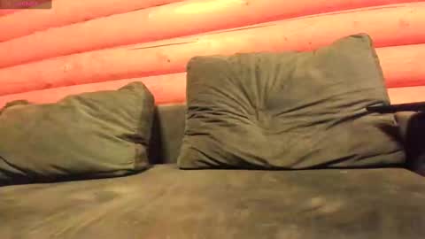 Snapshot of bohemianrhapsody1 chatting on 02.13.25 Nail and Olivia online show from 02.13.25