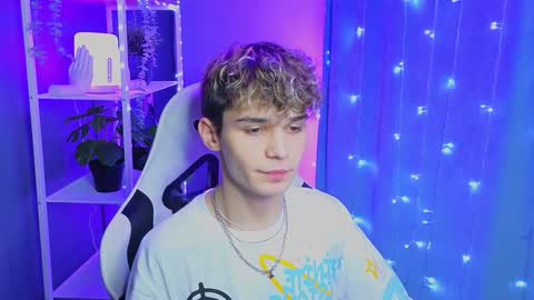 ALEXPVT IS OPEN online show from 01.09.25