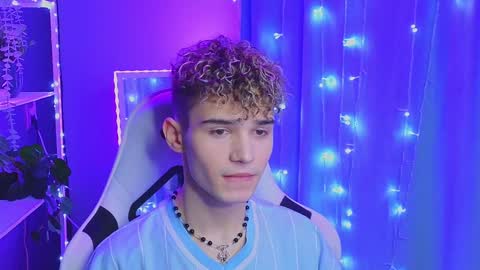 ALEXPVT IS OPEN online show from 01.23.25