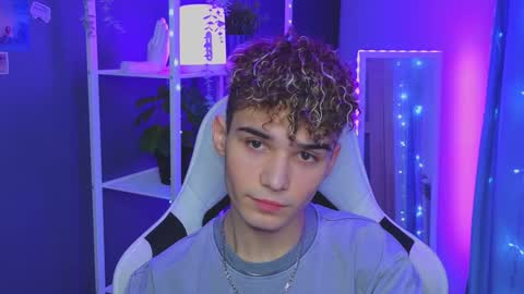 ALEXPVT IS OPEN online show from 01.24.25
