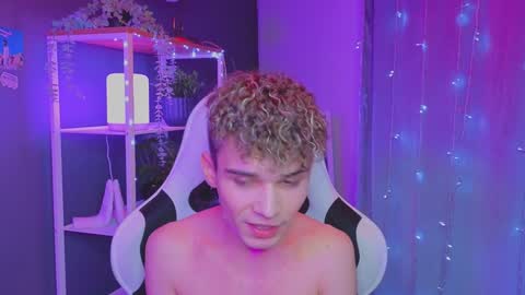 ALEXPVT IS OPEN online show from 02.03.25
