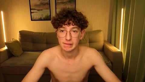 Snapshot of boicute chatting on 10.23.25 ALEXPVT IS OPEN online show from 10.23.25