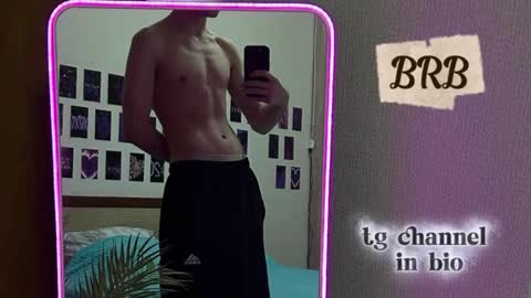 Snapshot of boicute chatting on 11.04.25 ALEXPVT IS OPEN online show from 11.04.25