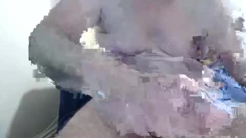 bolbil1 online show from 10.26.25