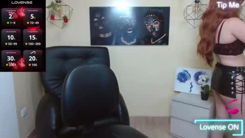 Paris online show from 10.10.25