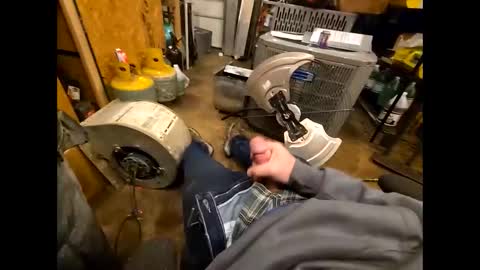 bombinshaman online show from 12.04.25