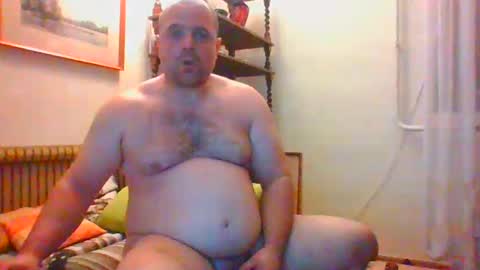 borntosuck online show from 12.08.24