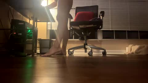 FRECKLES online show from 01.05.25