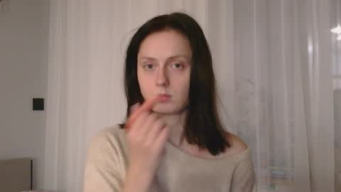 Snapshot of bonne_chance chatting on 10.13.25 bonne_chance online show from 10.13.25