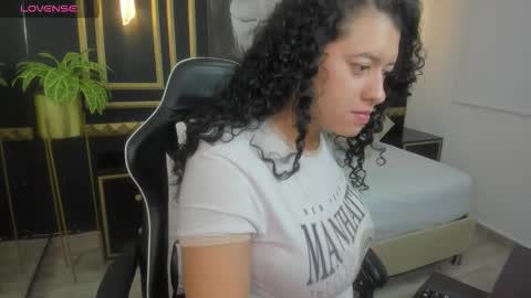 bonnie68_ online show from 11.10.25