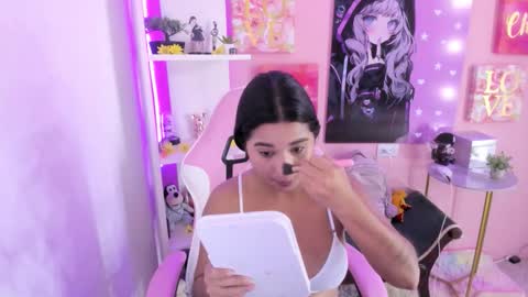 Snapshot of bonnie_benet chatting on 09.14.25 Bonnie online show from 09.14.25