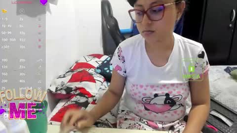 bonnie lam  hello welcome to my room I hope you have fun and you can reach your maximum pleasure here with me online show from 09.21.25