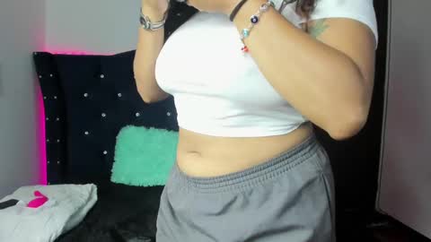 Bonnie online show from 09.18.25